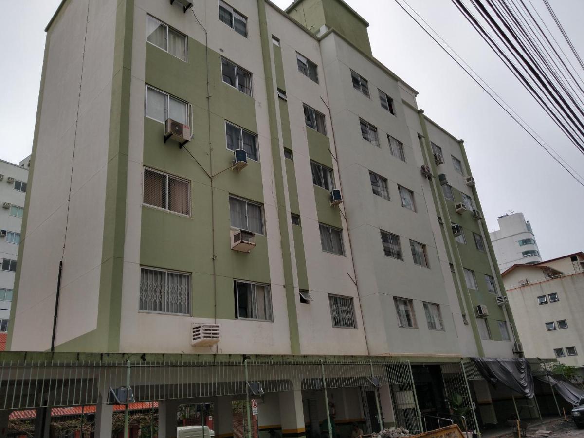 Apartamento No Centrao, Proximo Ao Shopping Atlantico Balneario Camboriu